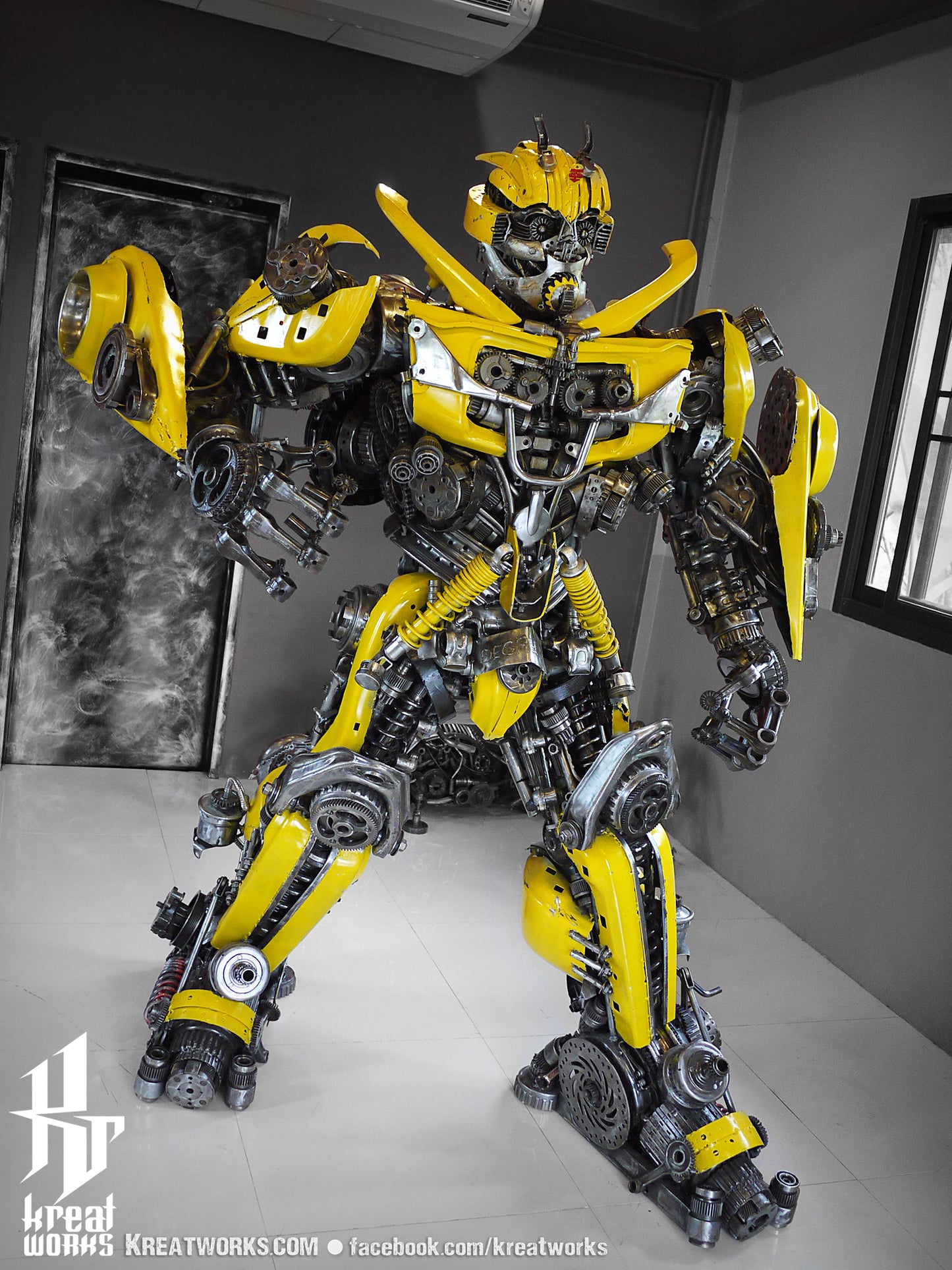 Dieselpunk Boxing Robot (made-to-order) / Recycle Metal Sustainable Sculpture Art