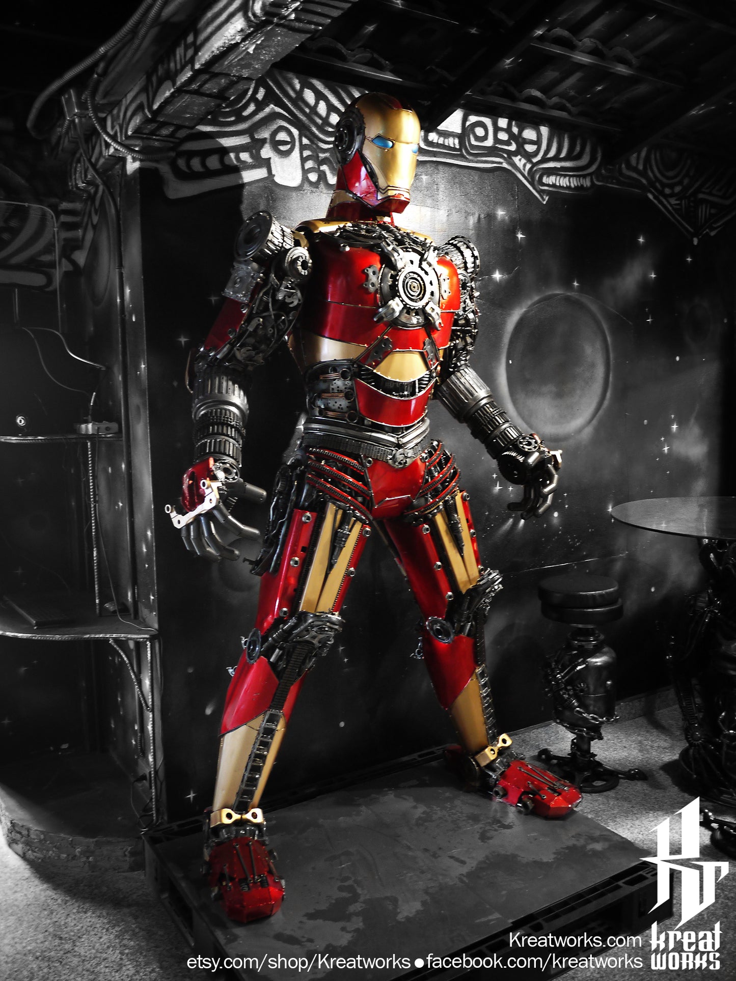 Recycled Metal Man (coloring) (2.3m / 7.5 ft height) (made-to-order) / Recycle Metal Sustainable Sculpture Art