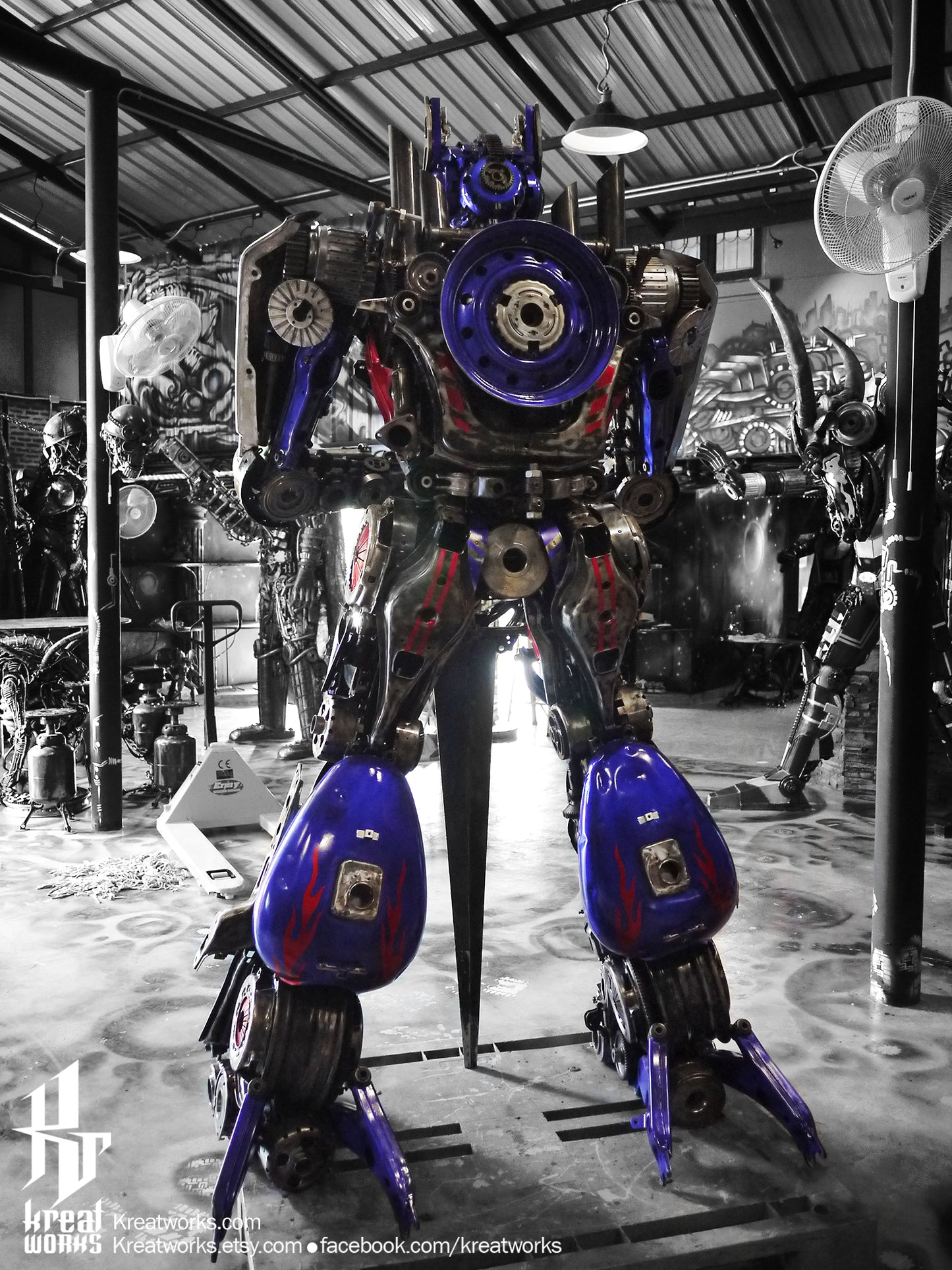 Recycled Metal Brave Giant Robot : Standing (made-to-order) / Recycle Metal Sustainable Sculpture Art