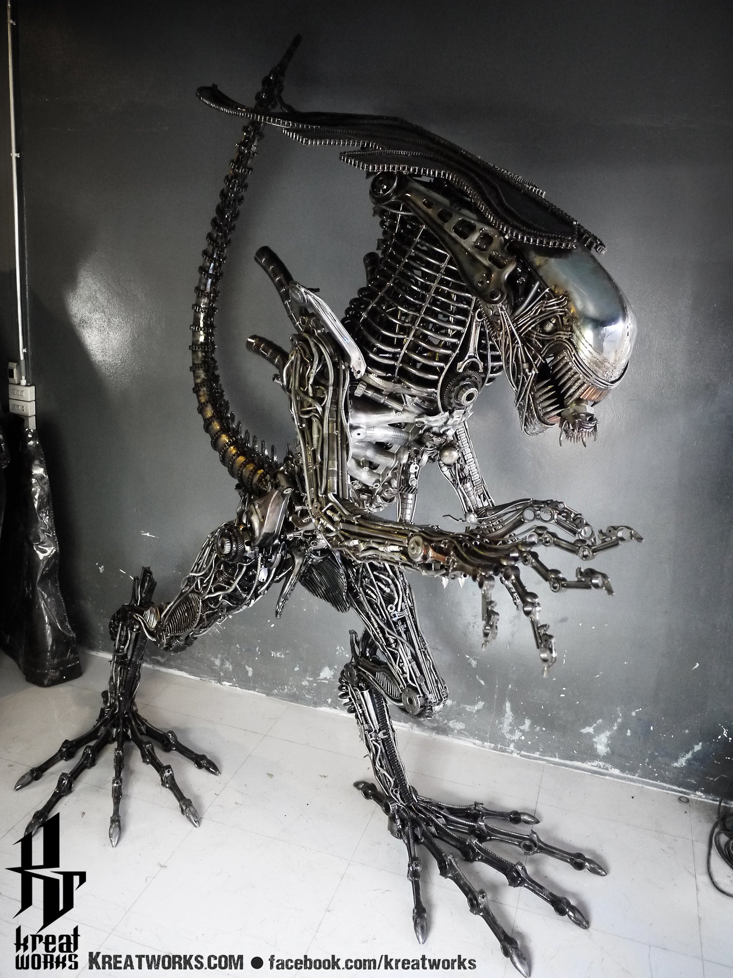 Recycled Metal Queen Monster (made to order) ( 2.5 m / 8.2 ft height ) / Recycle Metal Sustainable Sculpture Art