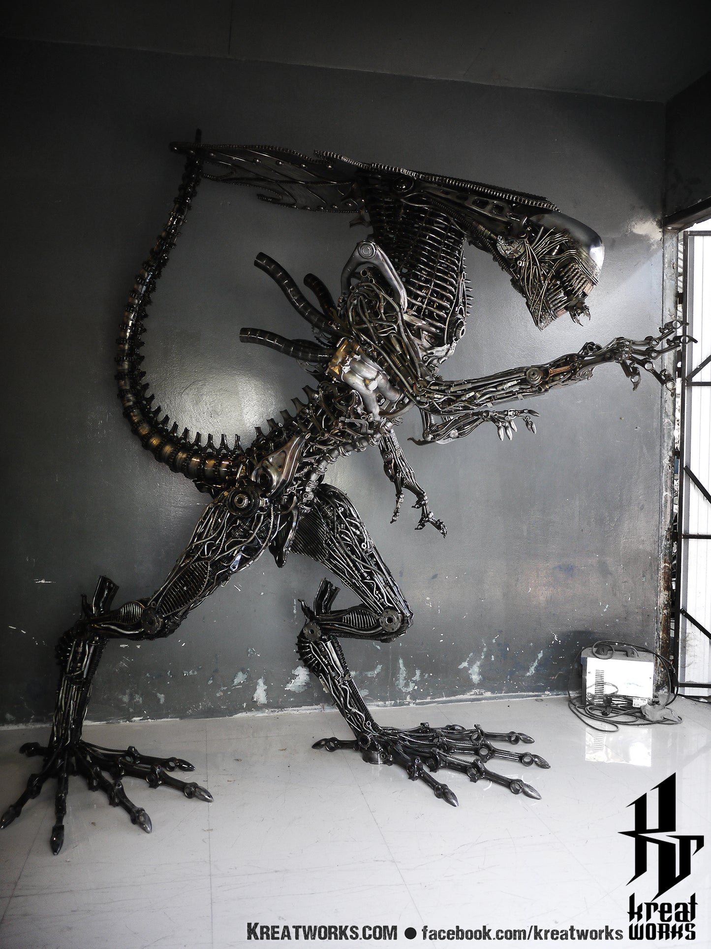 Recycled Metal Queen Monster (made to order) ( 2.5 m / 8.2 ft height ) / Recycle Metal Sustainable Sculpture Art