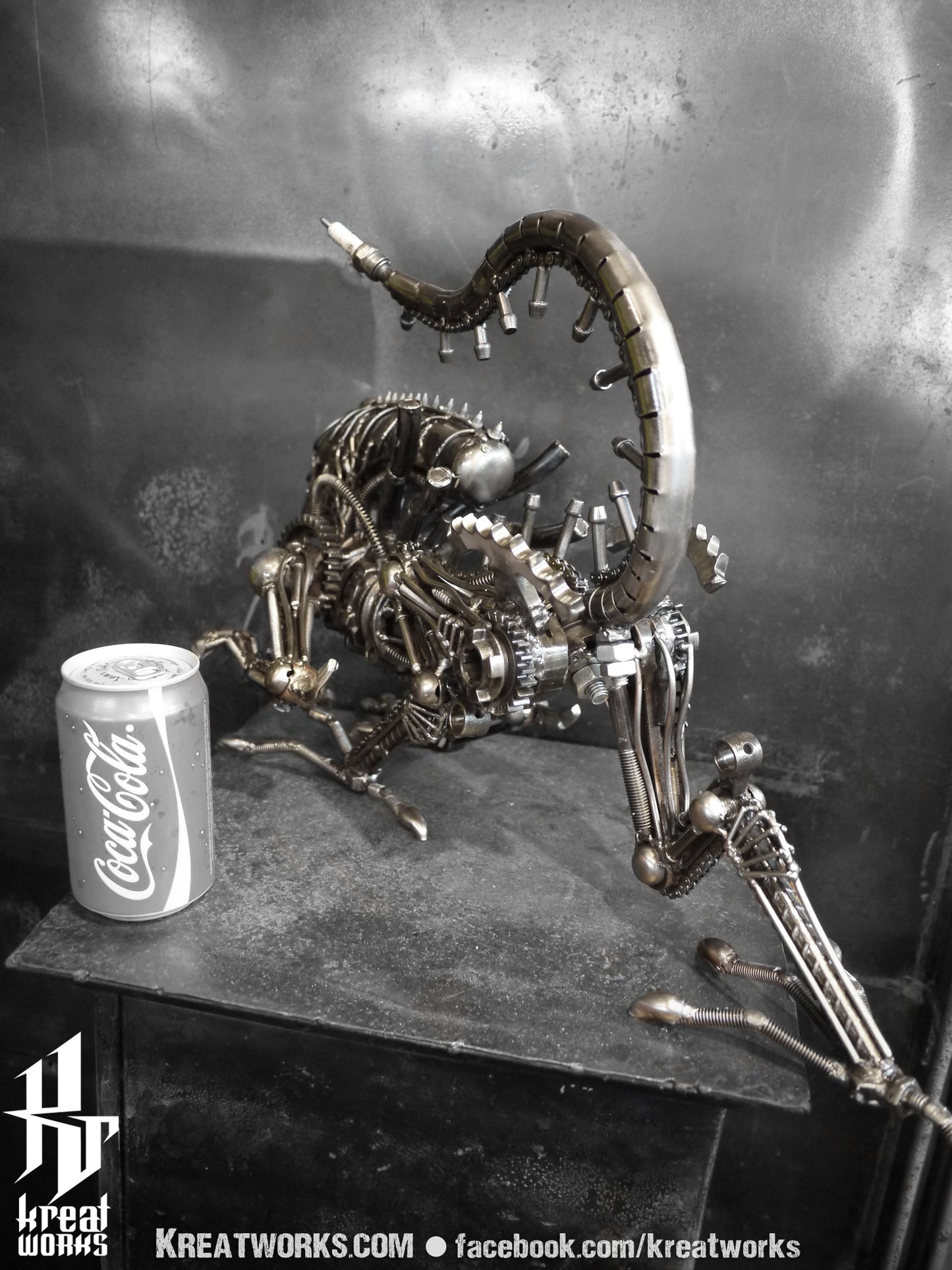 Metal Monster : Hunting (Medium item) / Recycle Metal Sustainable Sculpture Art