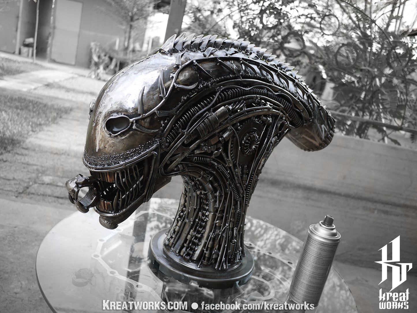 Steampunk Monster head (Medium size) / Recycle Metal Sustainable Sculpture Art