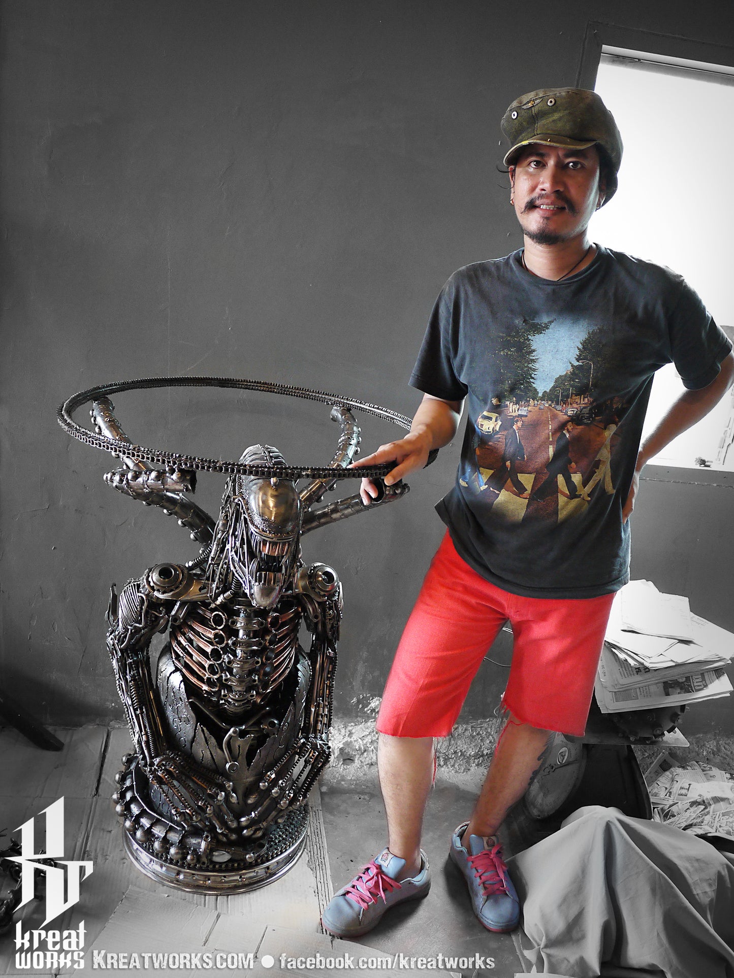 100cm Metal Monster Table (include a glass tabletop) / Recycle Metal Sustainable Sculpture Art