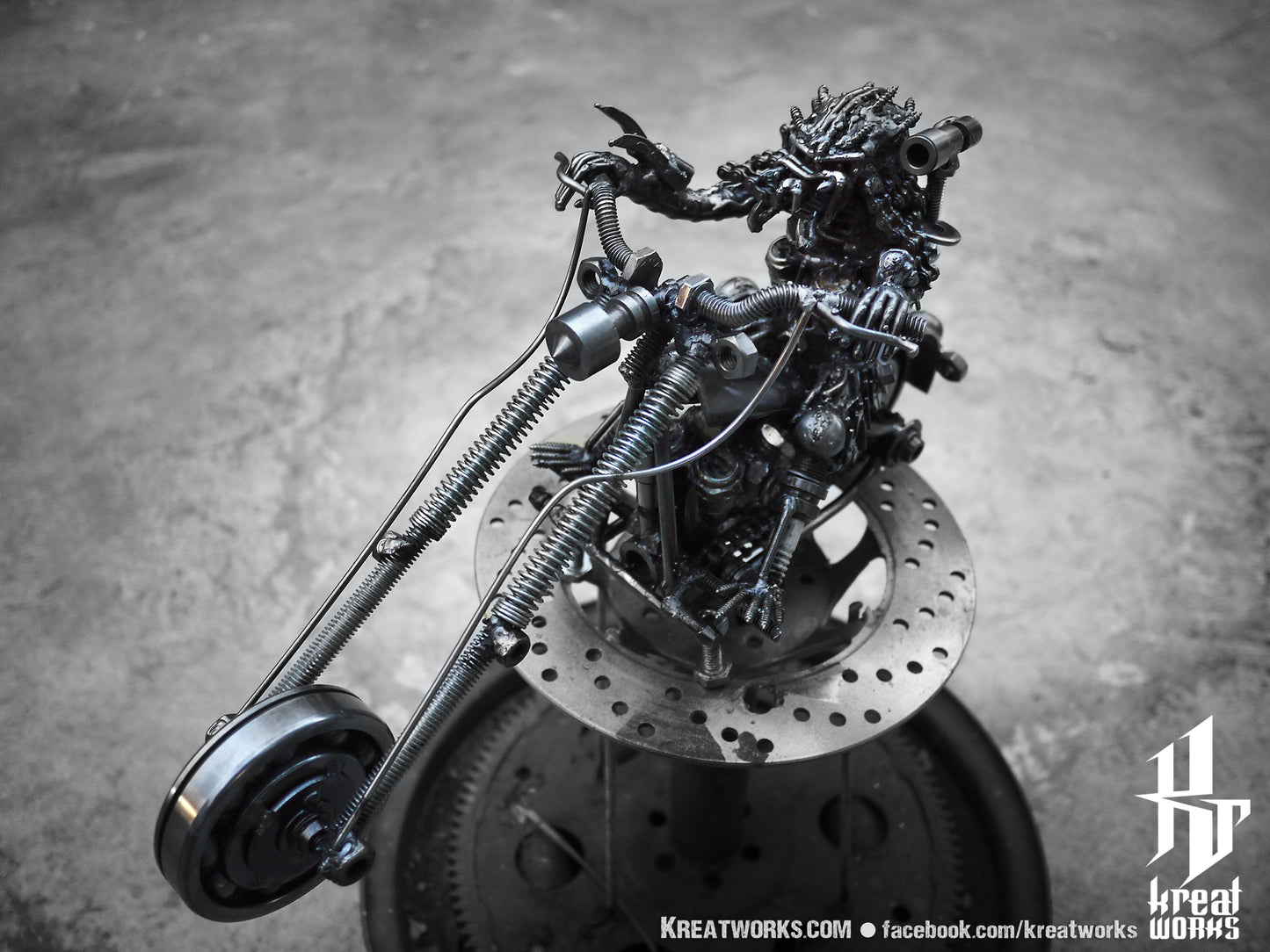 Metal Hunter Rider : Type II (medium item) / Recycle Metal Sustainable Sculpture Art