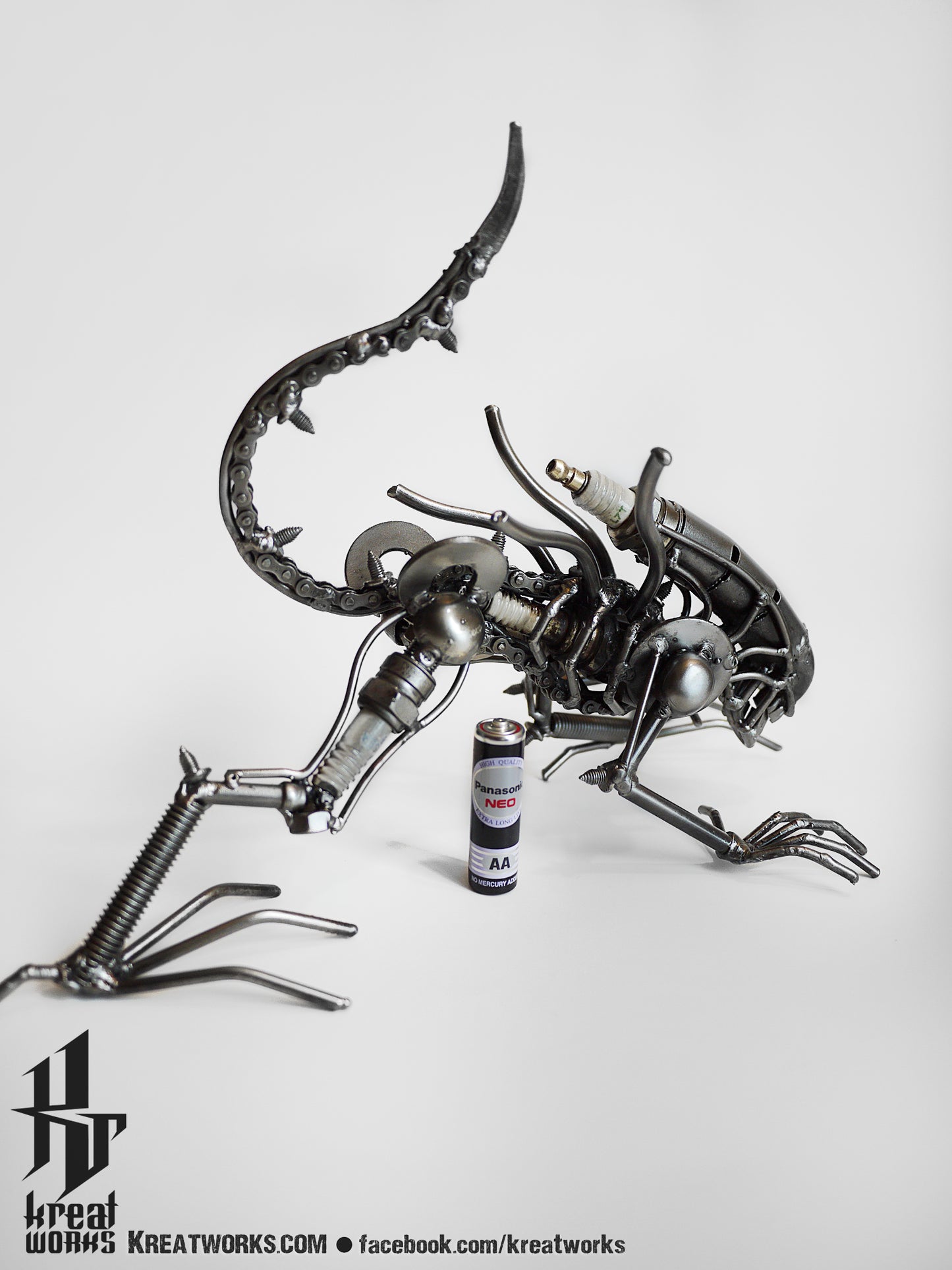 Mini Metal Monster : crouching (small item) / Recycle Metal Sustainable Sculpture Art