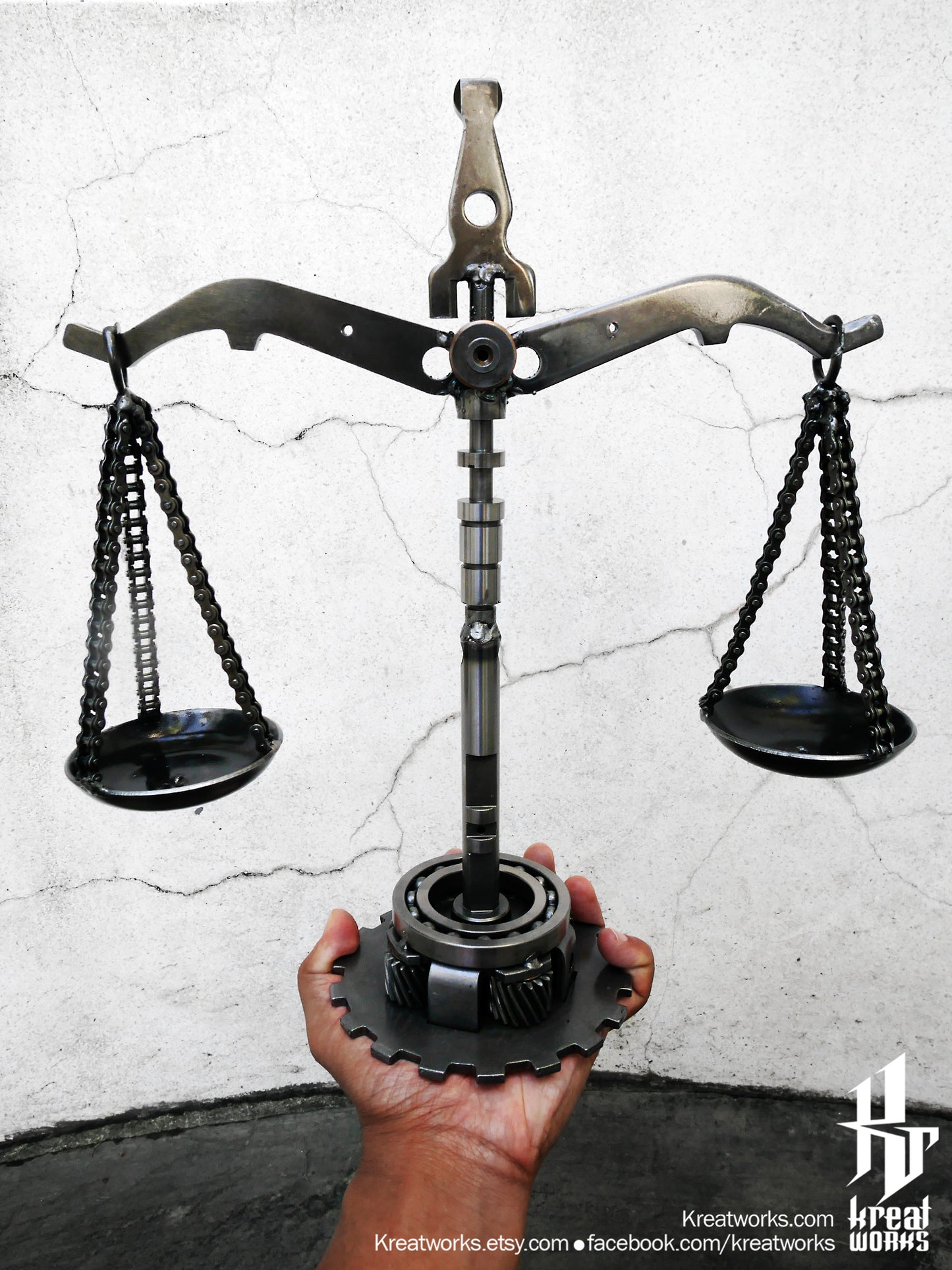 Recycled Metal Libra / Recycle Metal Sustainable Sculpture Art