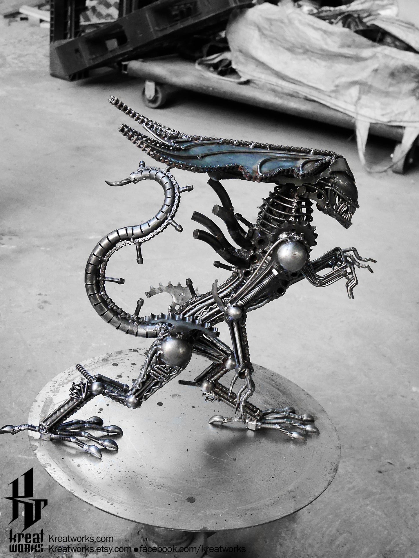 Recycled Metal Standing Queen Monster (Medium item) / Recycle Metal Sustainable Sculpture Art
