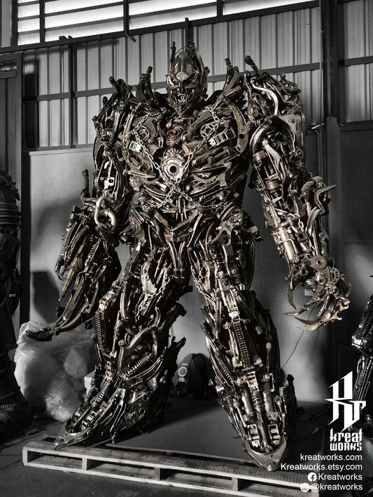 Recycled Metal Menacing Warrior Robot Sculpture (3.4 m height)