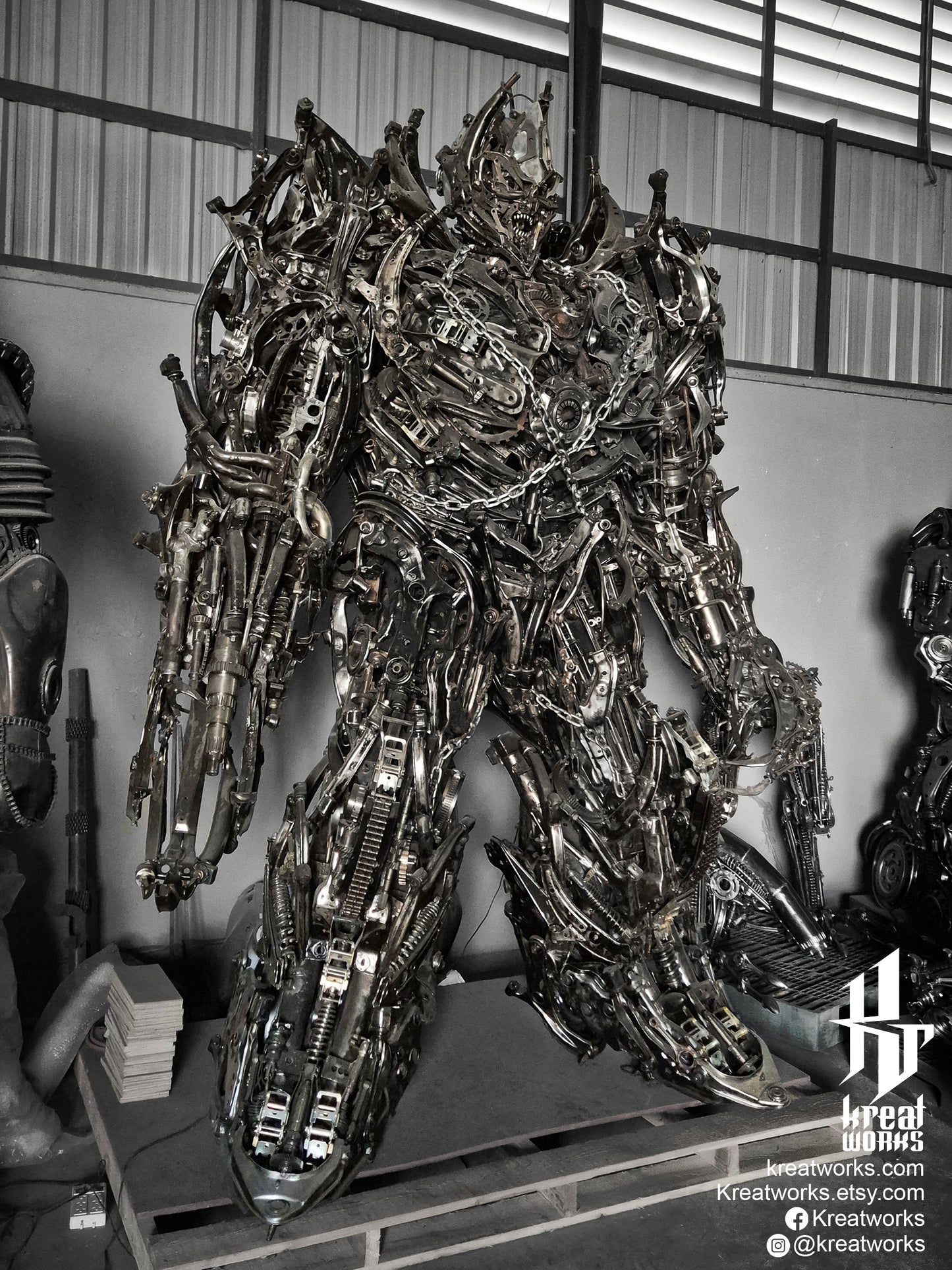 Recycled Metal Menacing Warrior Robot Sculpture (3.4 m height)