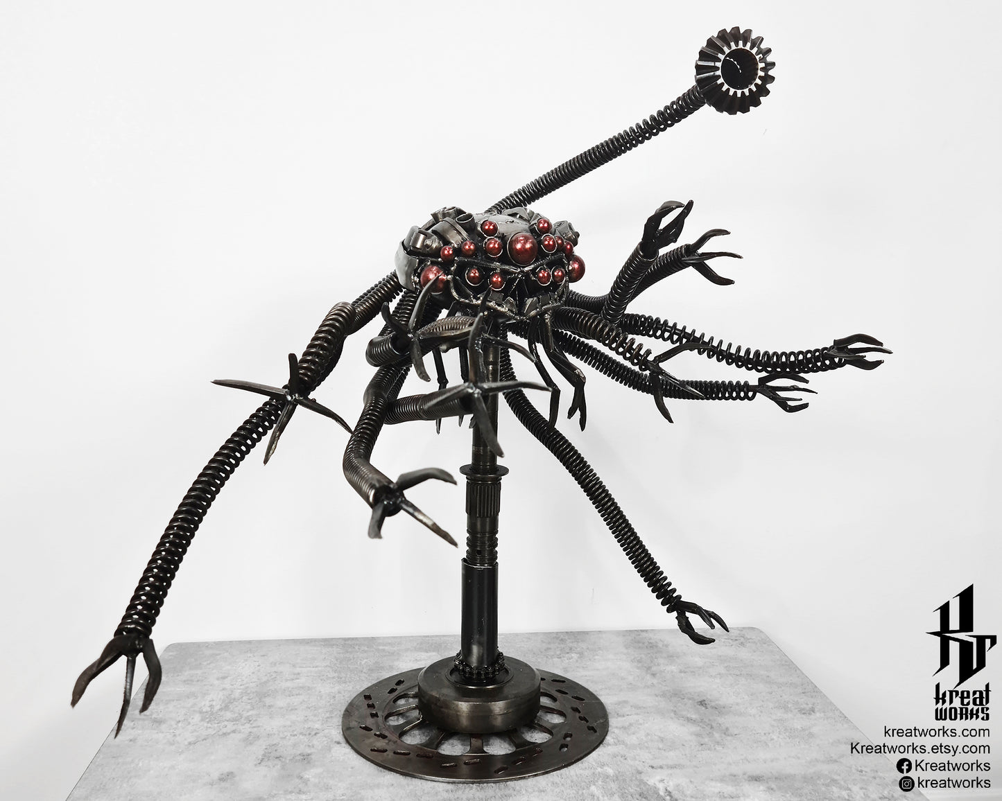 Recycled Metal Giant Squid Robot Sculpture / Recycle Metal Sustainable Sculpture Art