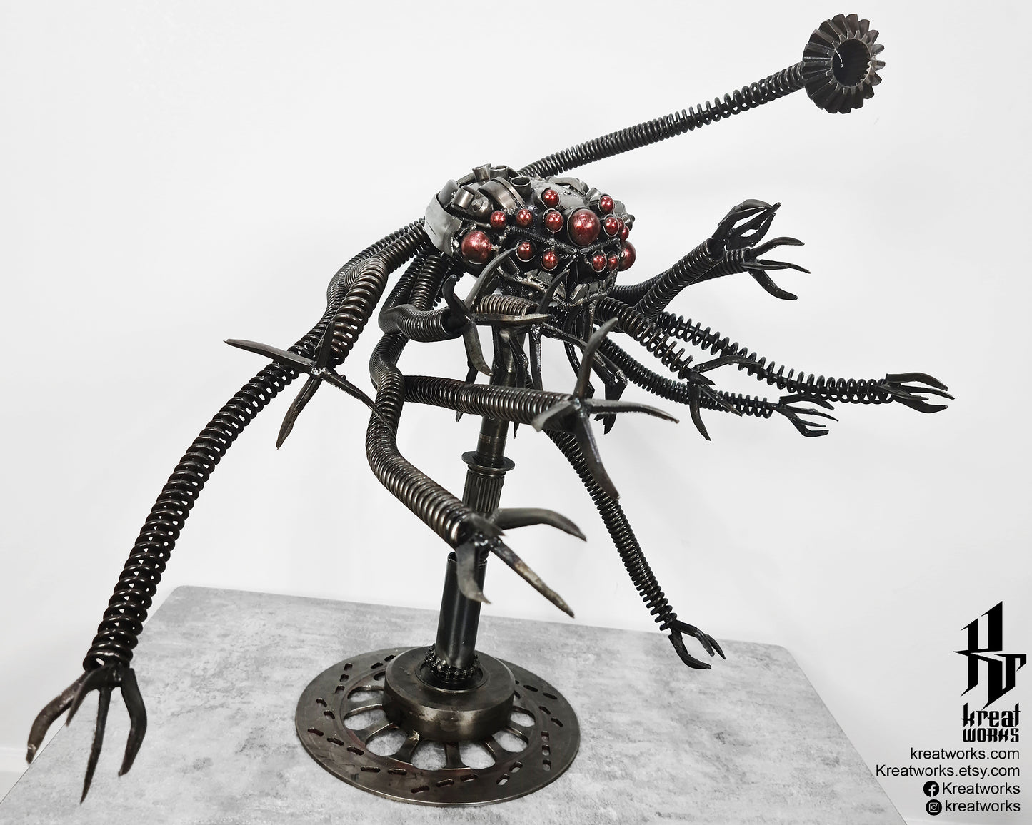 Recycled Metal Giant Squid Robot Sculpture / Recycle Metal Sustainable Sculpture Art