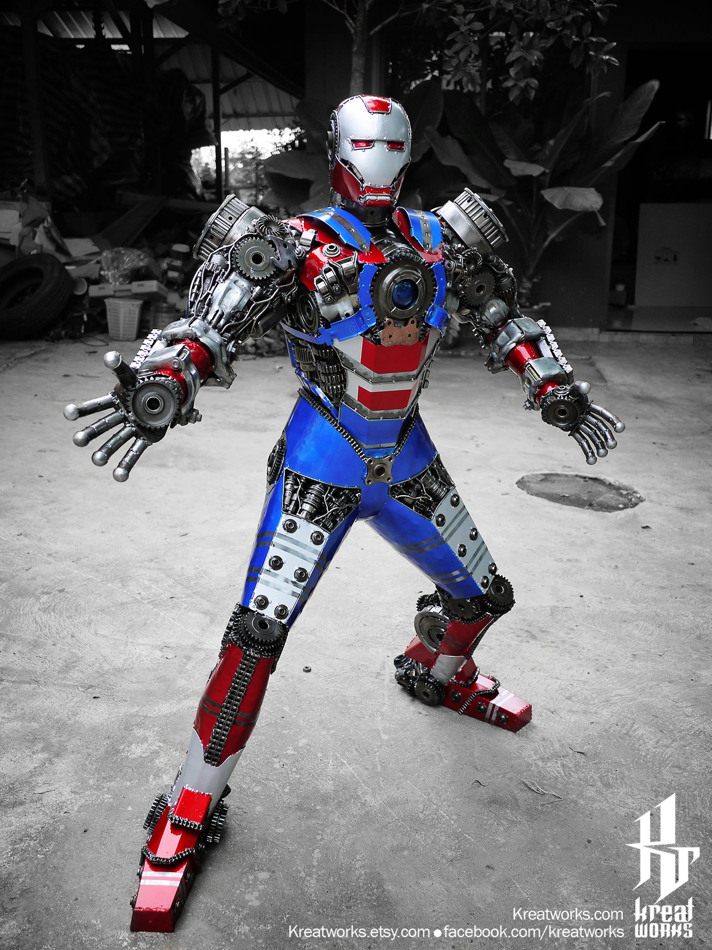 Recycled Metal Man (Blue&Red) (1.20m / 4 ft height) / Recycle Metal Sustainable Sculpture Art
