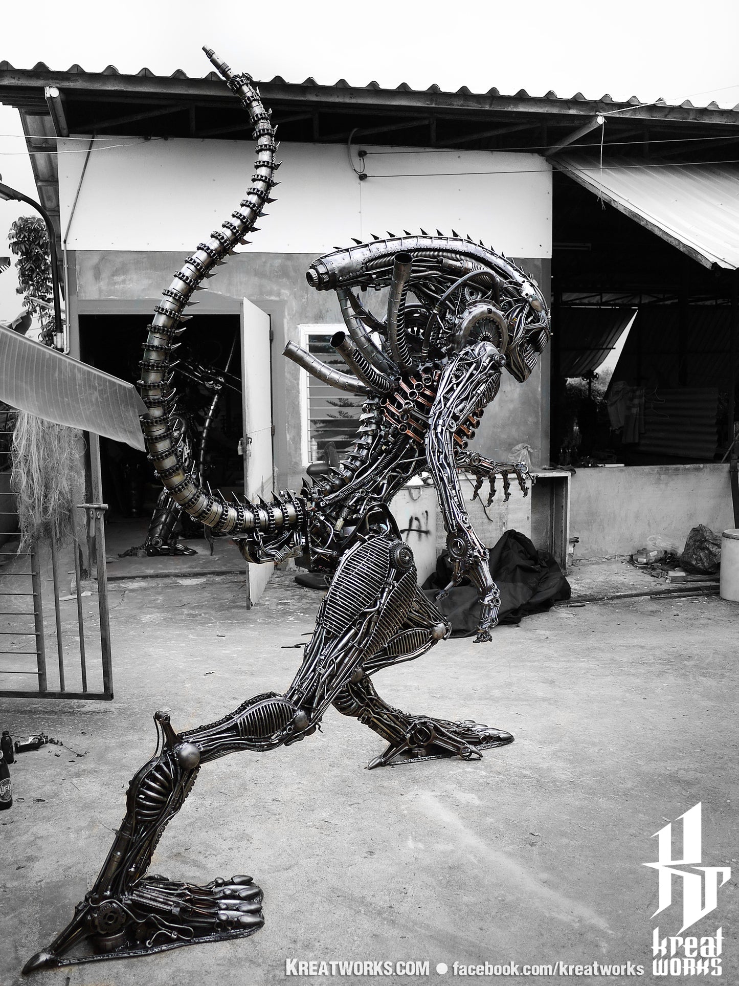 Aggressive Recycled Metal Monster (Made-to-order) / Recycle Metal Sustainable Sculpture Art