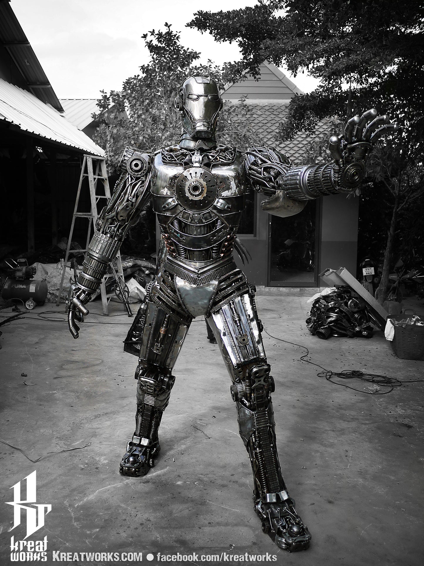 Recycled Metal Man (2.3m / 7.5 ft height) / Recycle Metal Sustainable Sculpture Art