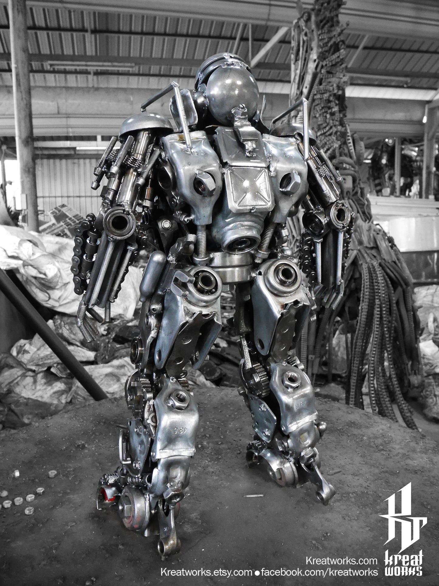 Recycled Metal Gutsy Commando Robot (Medium item) / Recycle Metal Sustainable Sculpture Art