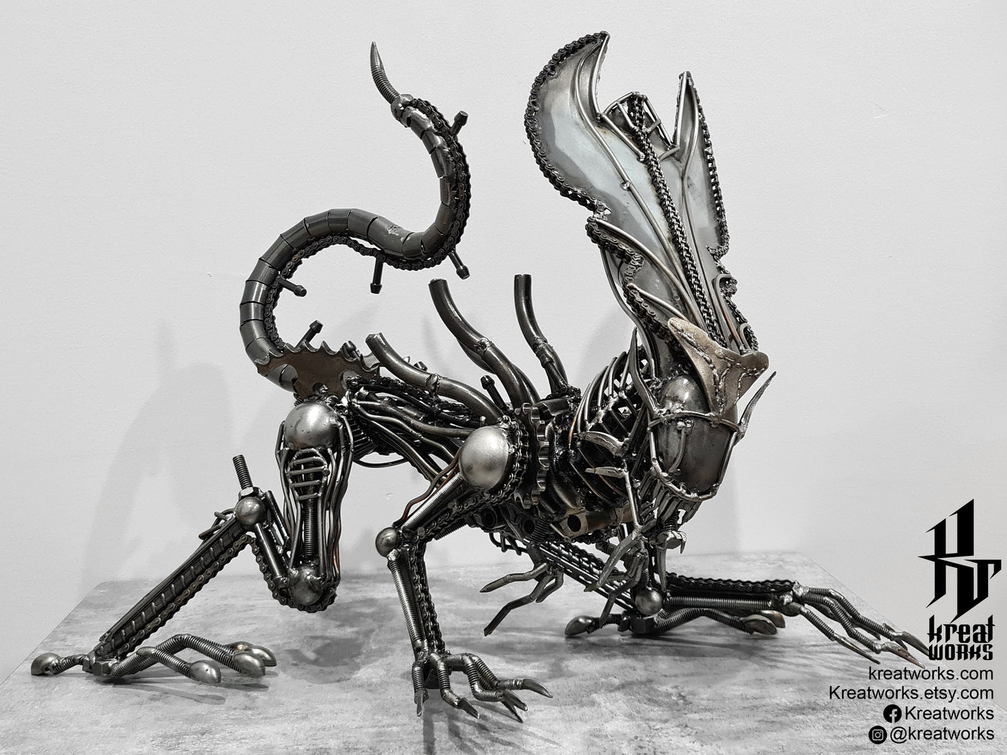 Recycled Metal Genocide Crouching Queen Monster (Medium item) / Recycle Metal Sustainable Sculpture Art