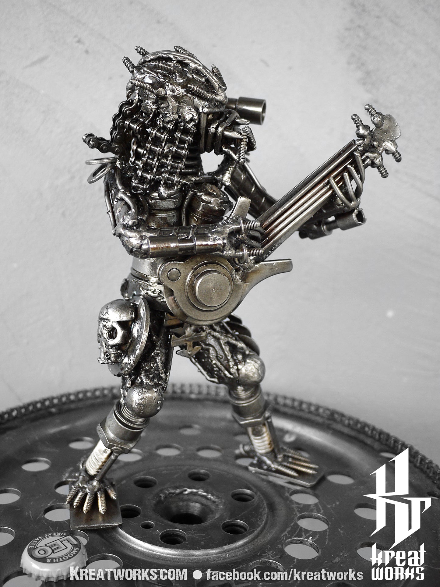 Mini Metal Hunter : Guitar (small item) / Recycle Metal Sustainable Sculpture Art