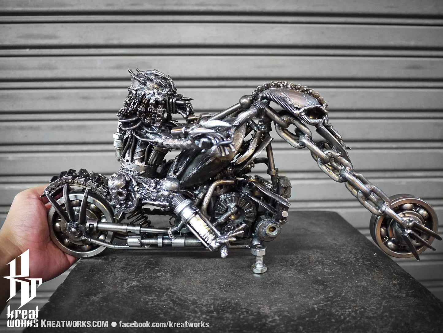 Metal Hunter Rider : Type I (medium item) / Recycle Metal Sustainable Sculpture Art